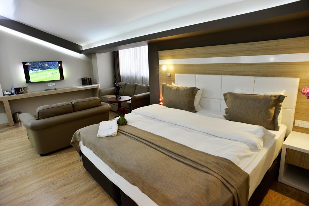 Arus Hotel Εσκίσεχιρ Εξωτερικό φωτογραφία