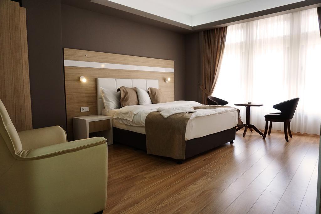 Arus Hotel Εσκίσεχιρ Εξωτερικό φωτογραφία
